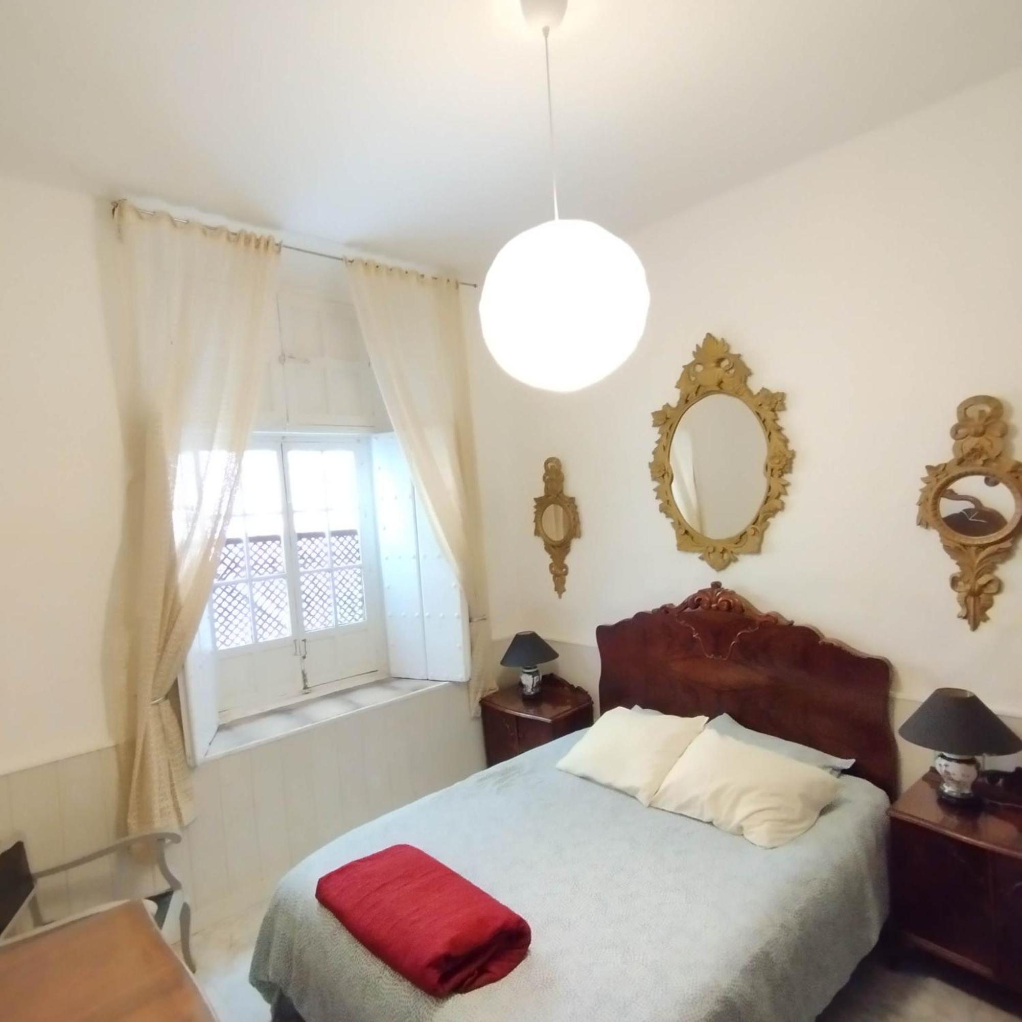 Piso En El Casco Antiguo Con Patio Privado Apartment Sevilla Bagian luar foto